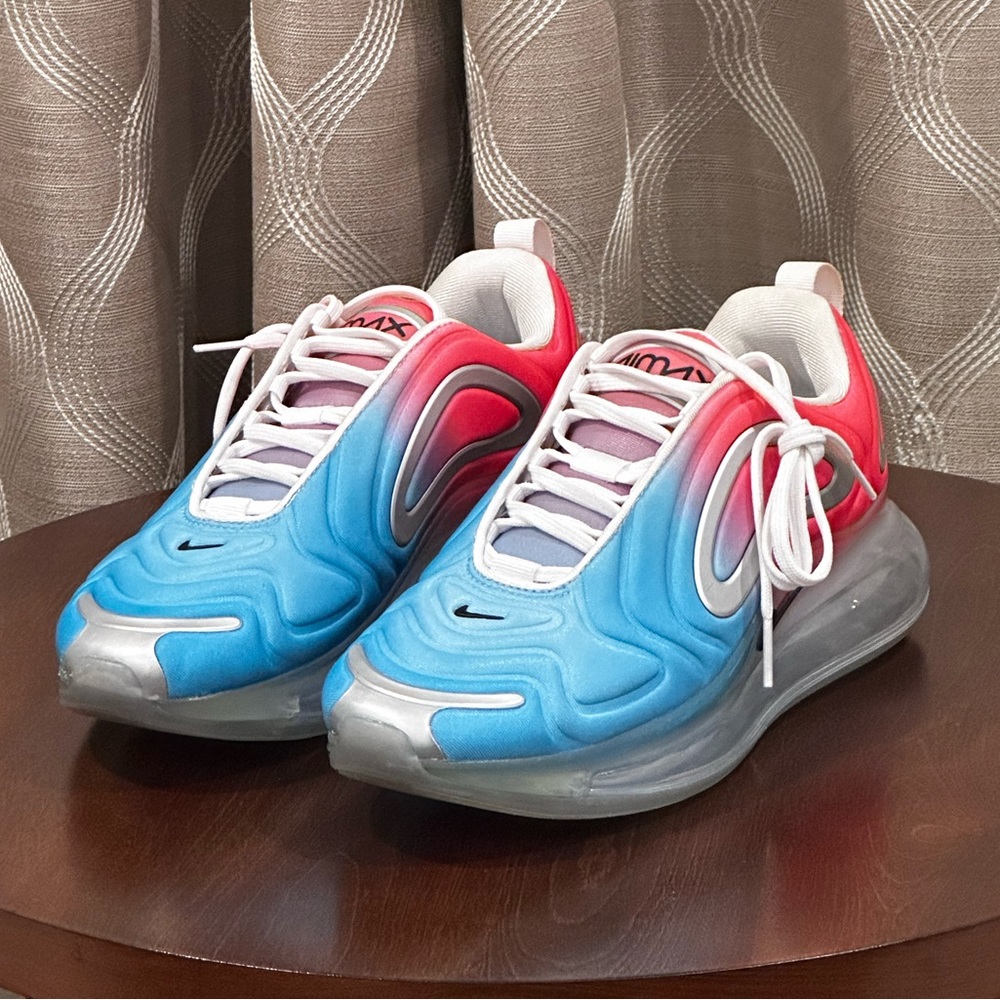 Nike Air Max 720 Pink Sea Blue Lava Glow Ombre AR9293-600 Women's Size 7